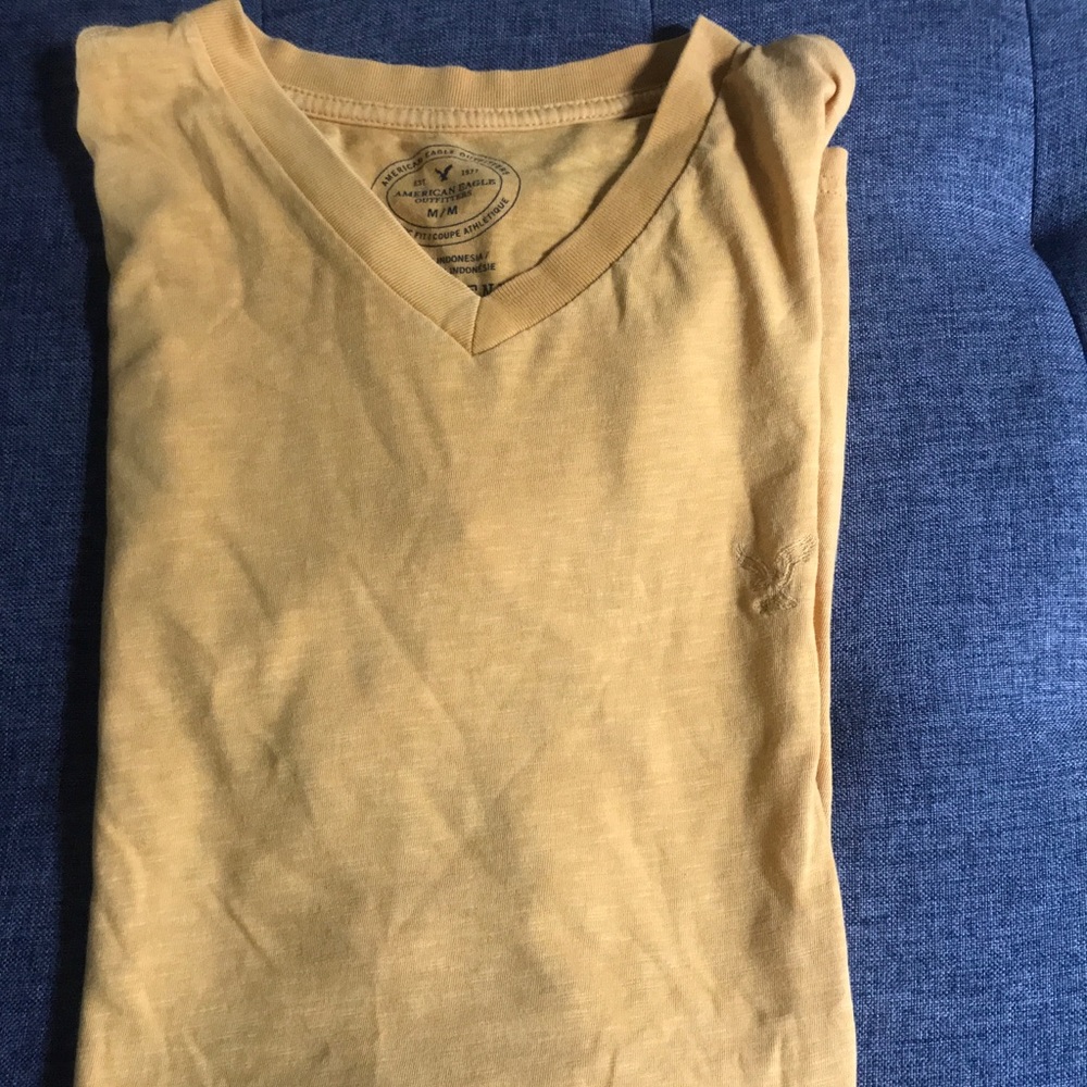 Men’s American Eagle Yellow VNeck